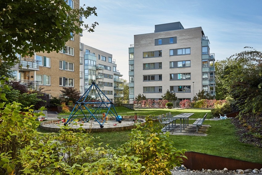 Her har du fordelen av å bo i et populært og rolig boligområde uten trafikk og med Akerselva som nærmeste nabo, samtidig som du kun er en kort spasertur fra sentrum og alt byen har å tilby! Galleribilde