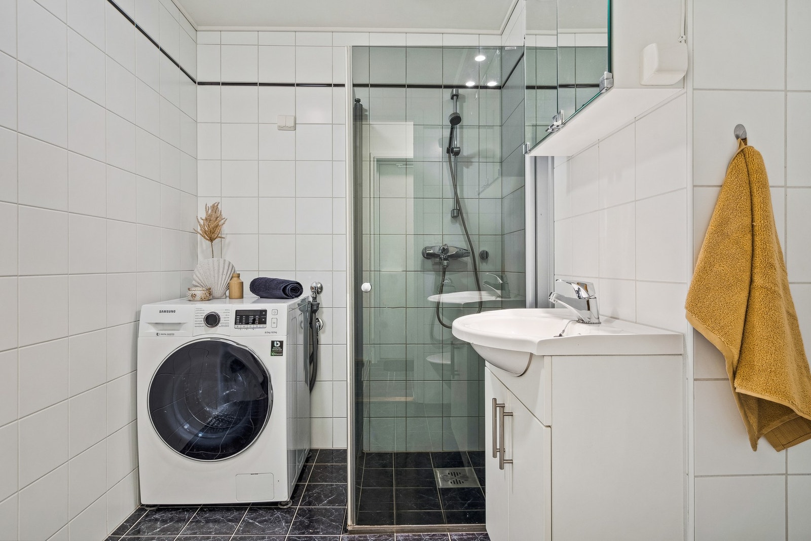 Plass til vaskemaskin Galleribilde