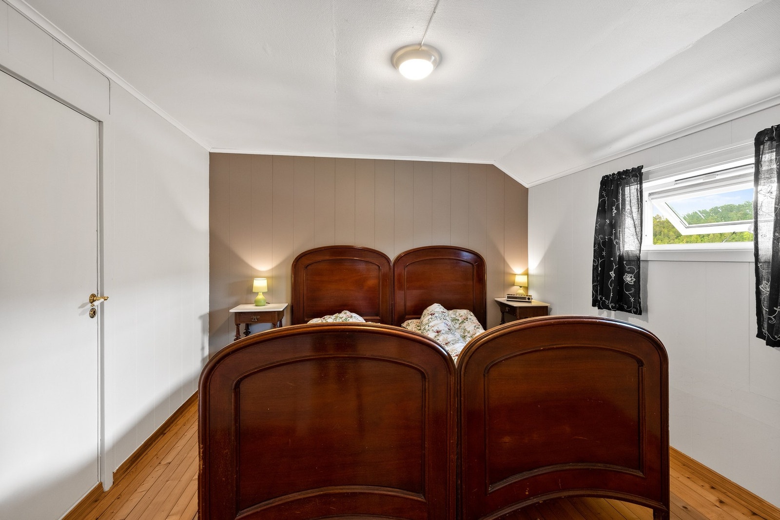 2.etasje består av 4 soverom Galleribilde
