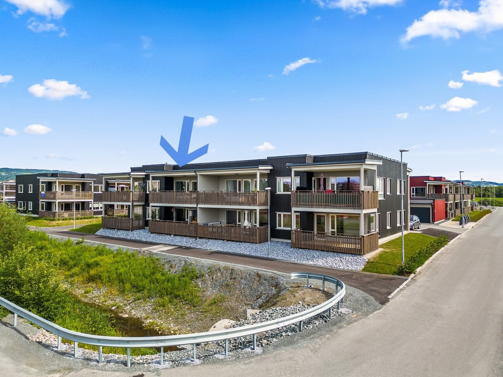 Velkommen til Kvislavegen 2G , presentert av EiendomsMegler 1/ Odd Bremnes. Galleribilde