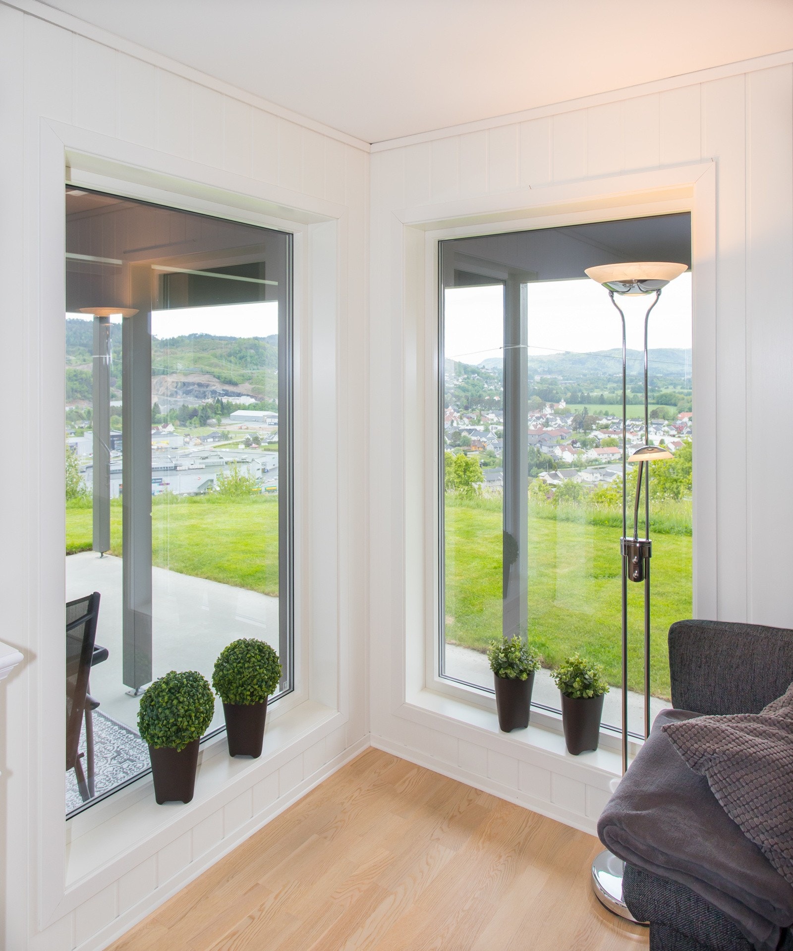 Utsikt fra stue i underetg. Galleribilde