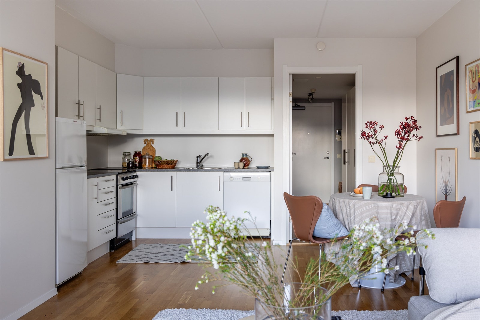 Kjøkkenet fra 2004 opprettholder en god standard Galleribilde