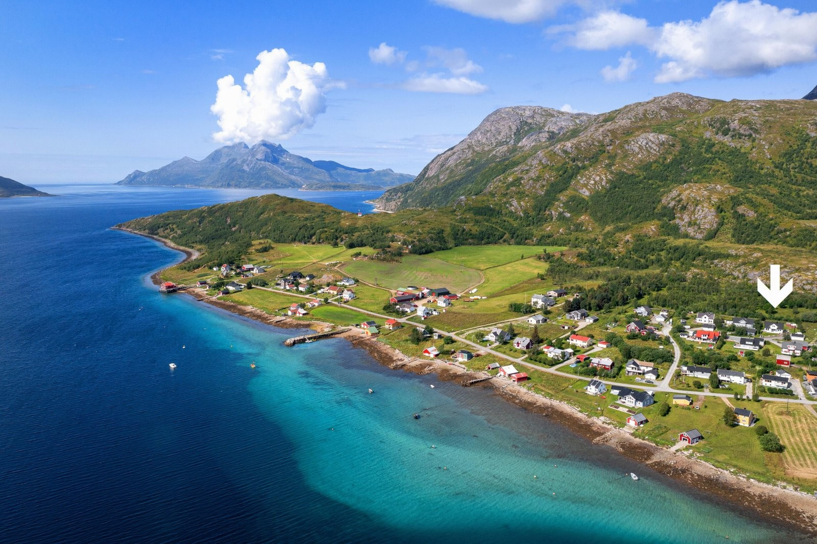 Skulsfjord byr på et hav av muligheter for friluftsinteresserte. Både til lands og til vanns.