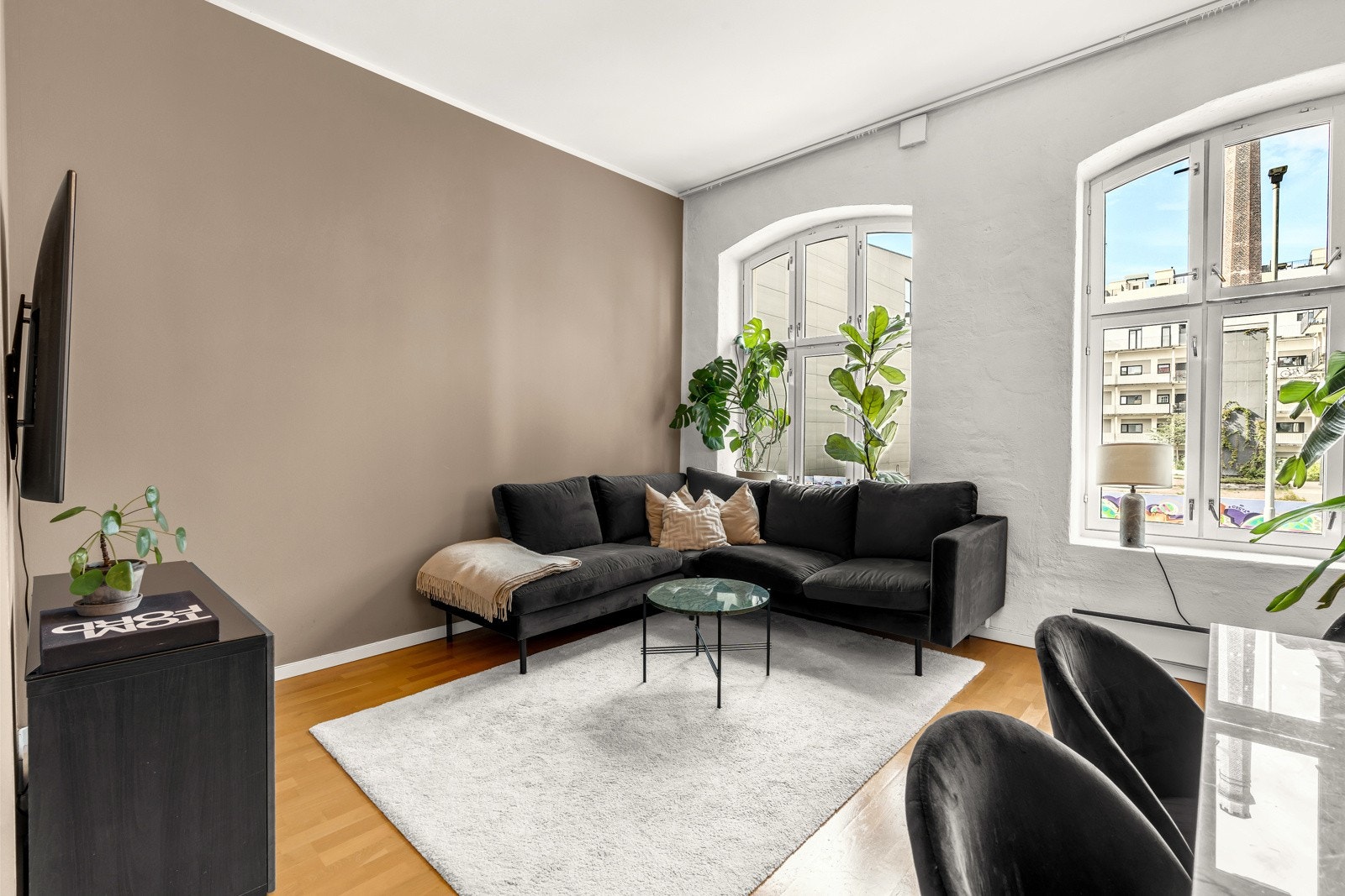 Dette sammen med den svært funksjonelle løsningen sørger for en luftig atmosfære Galleribilde