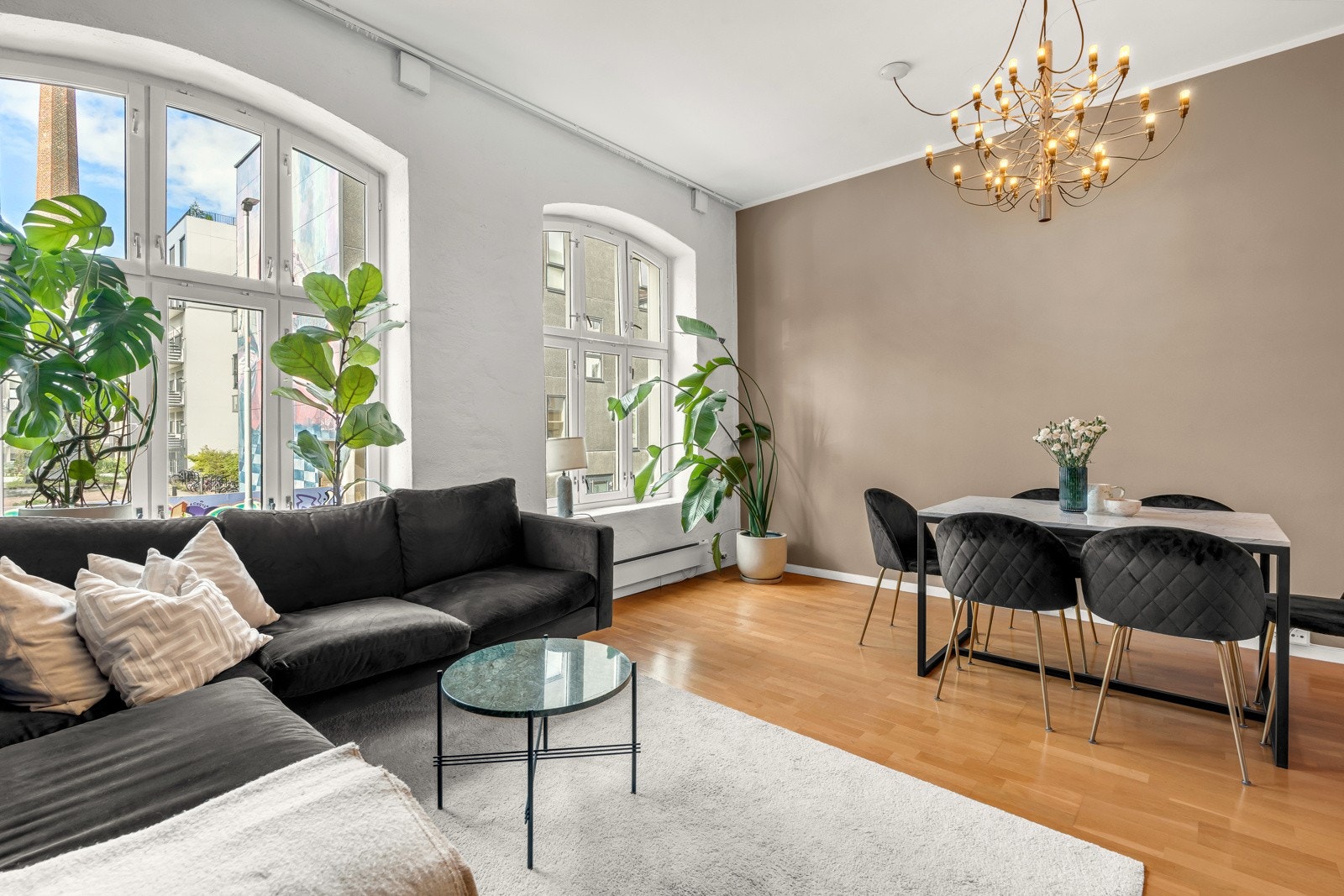 Velkommen til Marstrandgata 13B, presentert av Schala & Partners ved Henrik Jensen, tlf. 996 92 427. Galleribilde