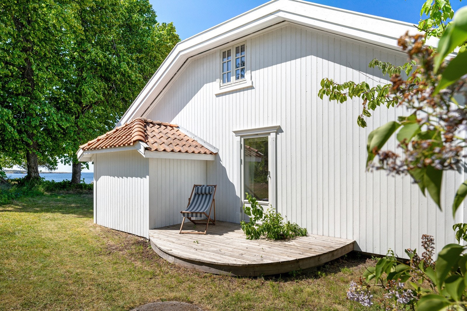 Hyggelig solik uteplass Galleribilde