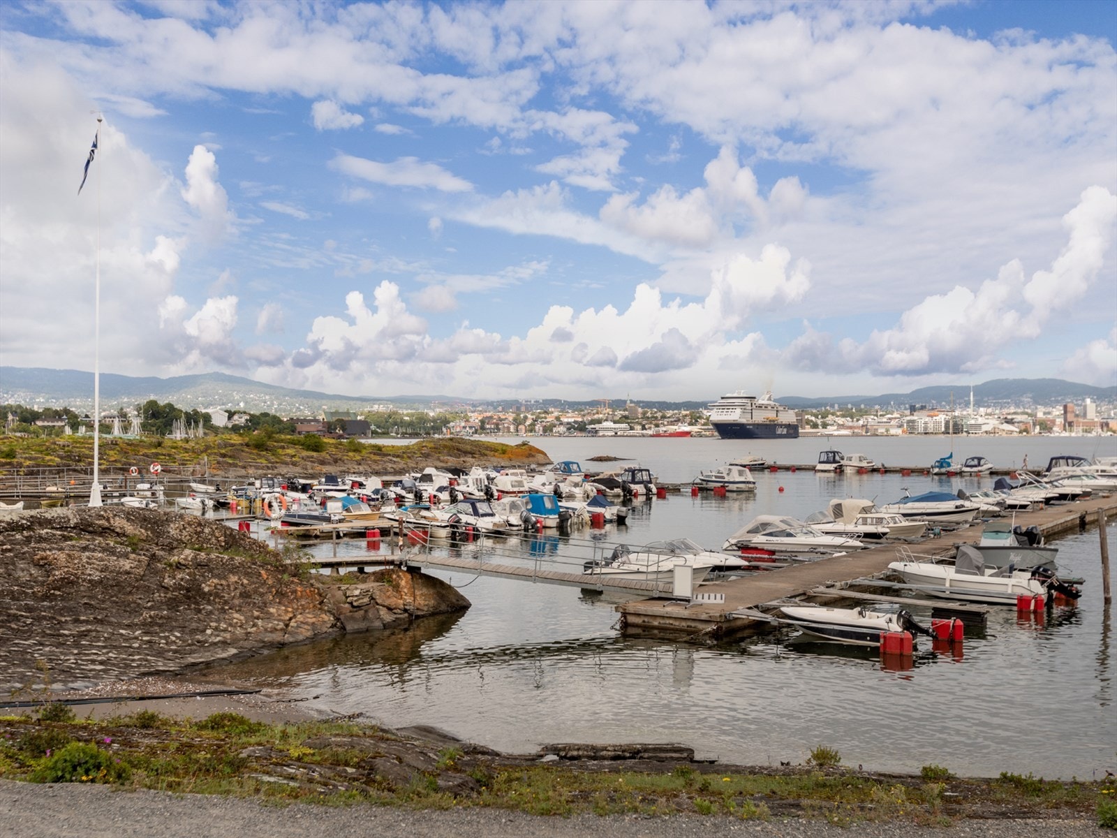 Båthavnen på Nakholmen Galleribilde