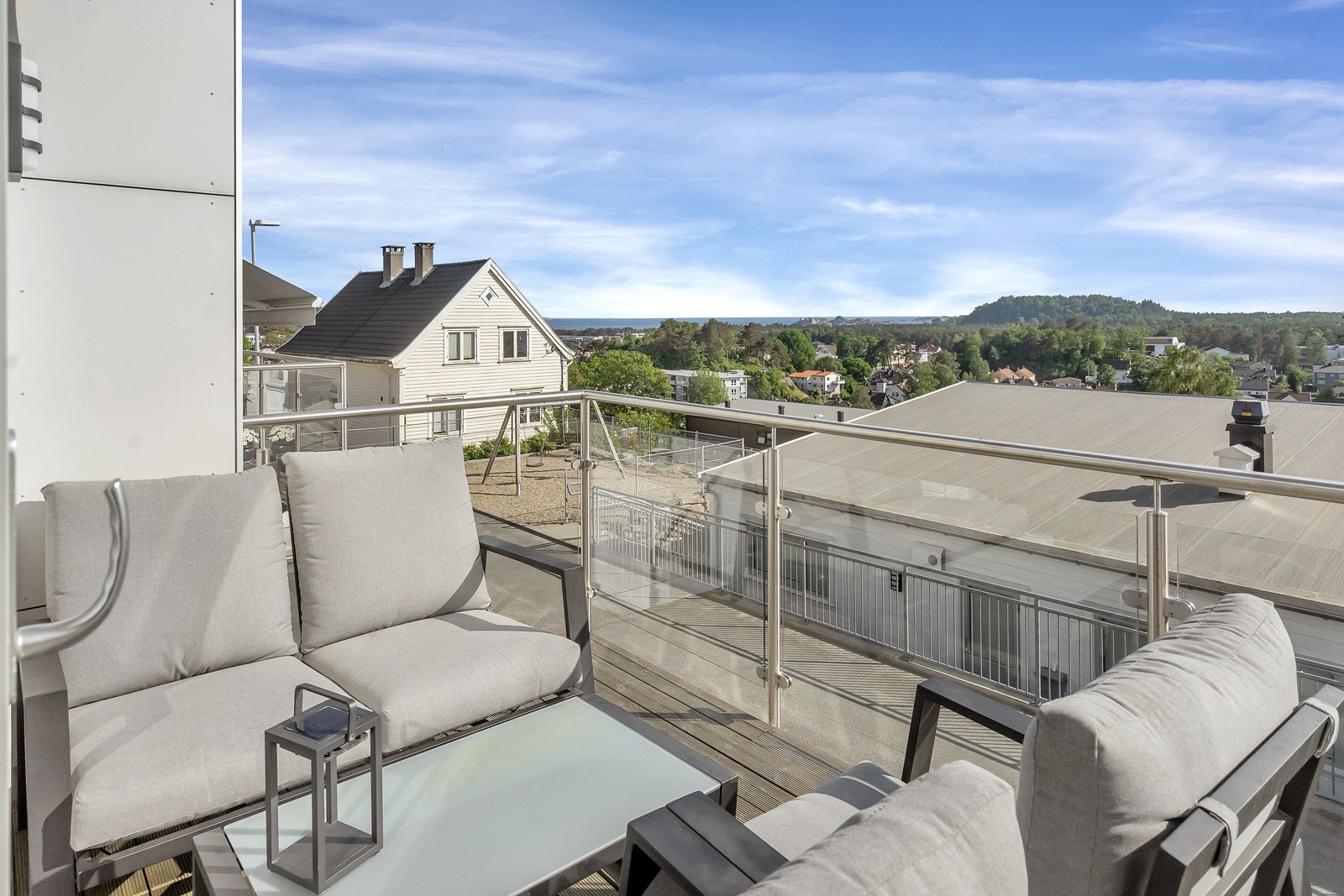 Terrasse ut fra stue Galleribilde