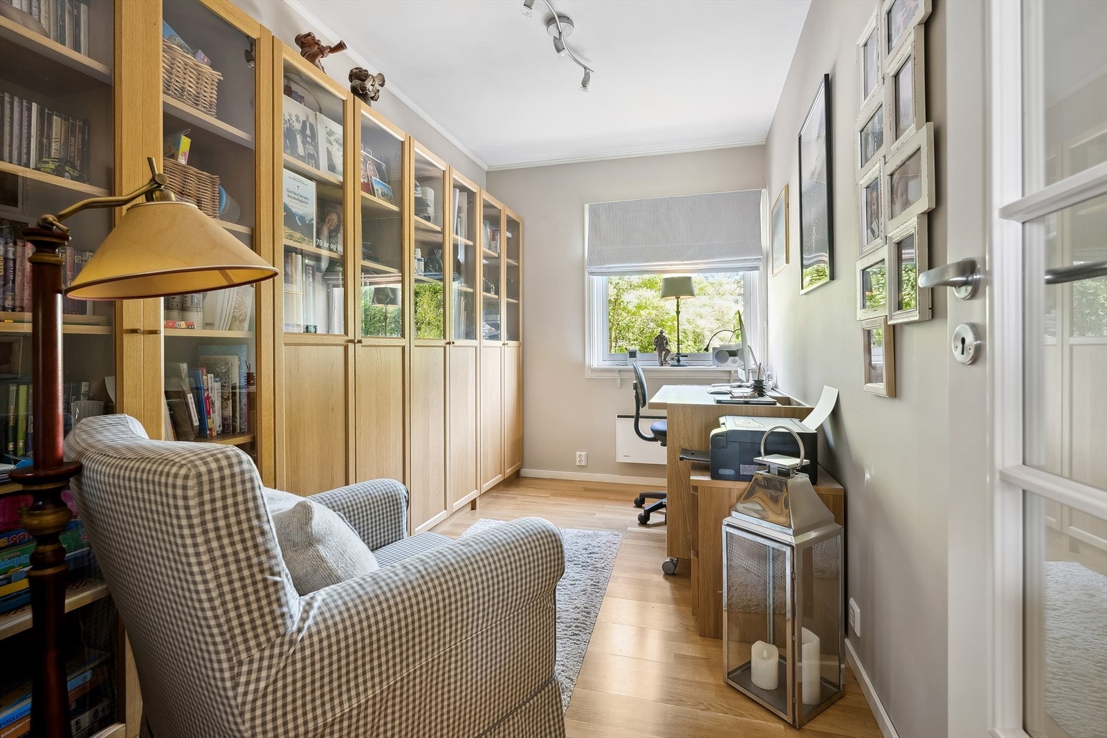 Soverom nr. 3 er i dag innredet som kontor Galleribilde