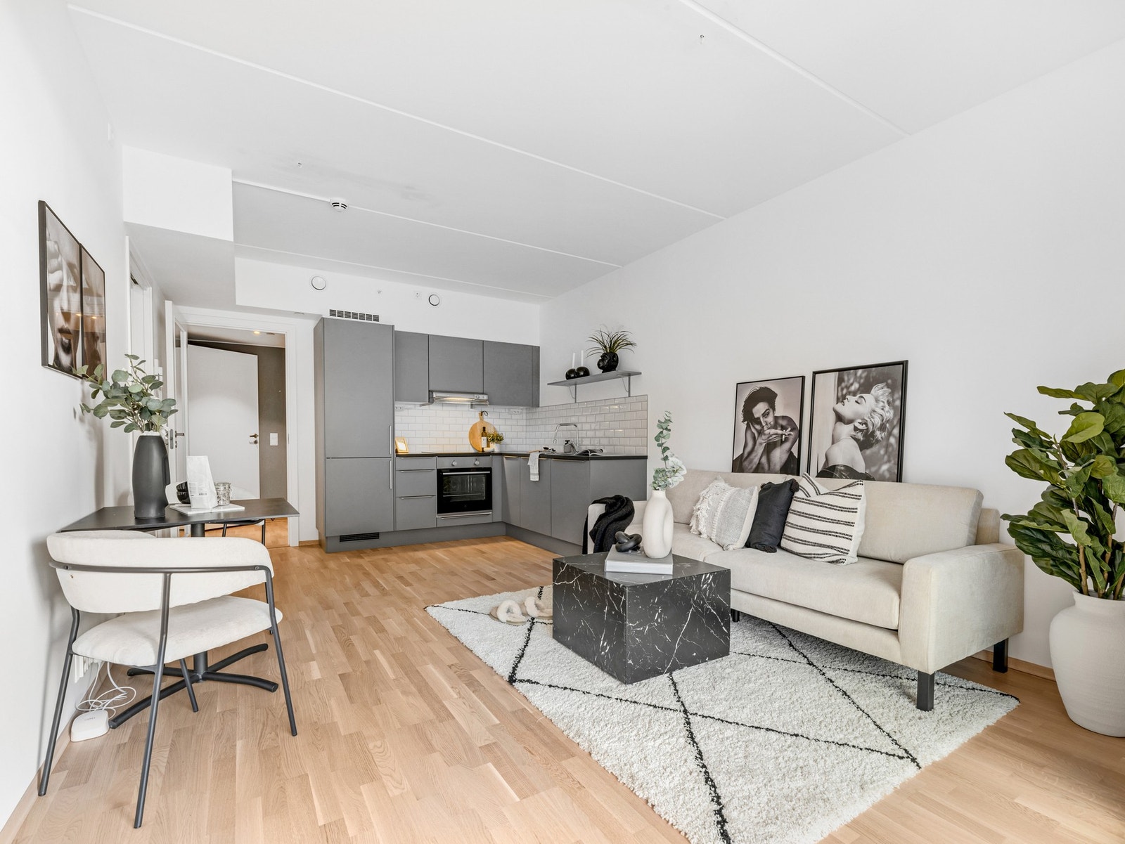 Leiligheten byr på en god planløsning som er enkel å møblere. Galleribilde
