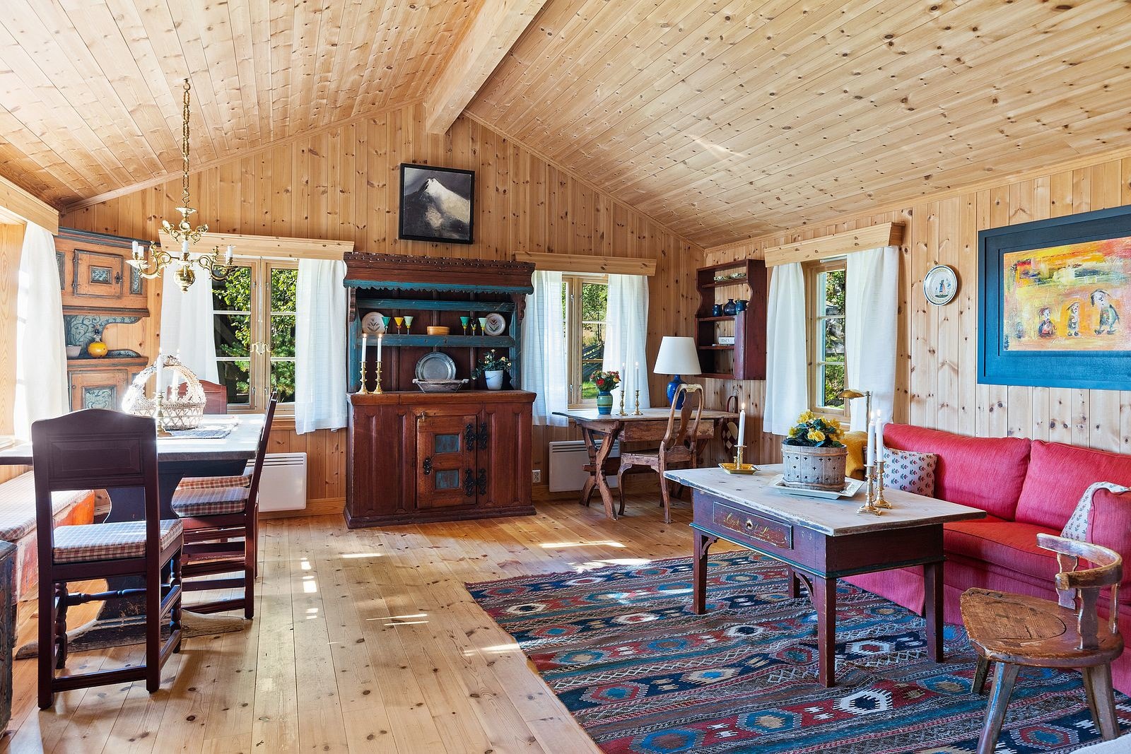 I stuen er det god plass til møbelering Galleribilde