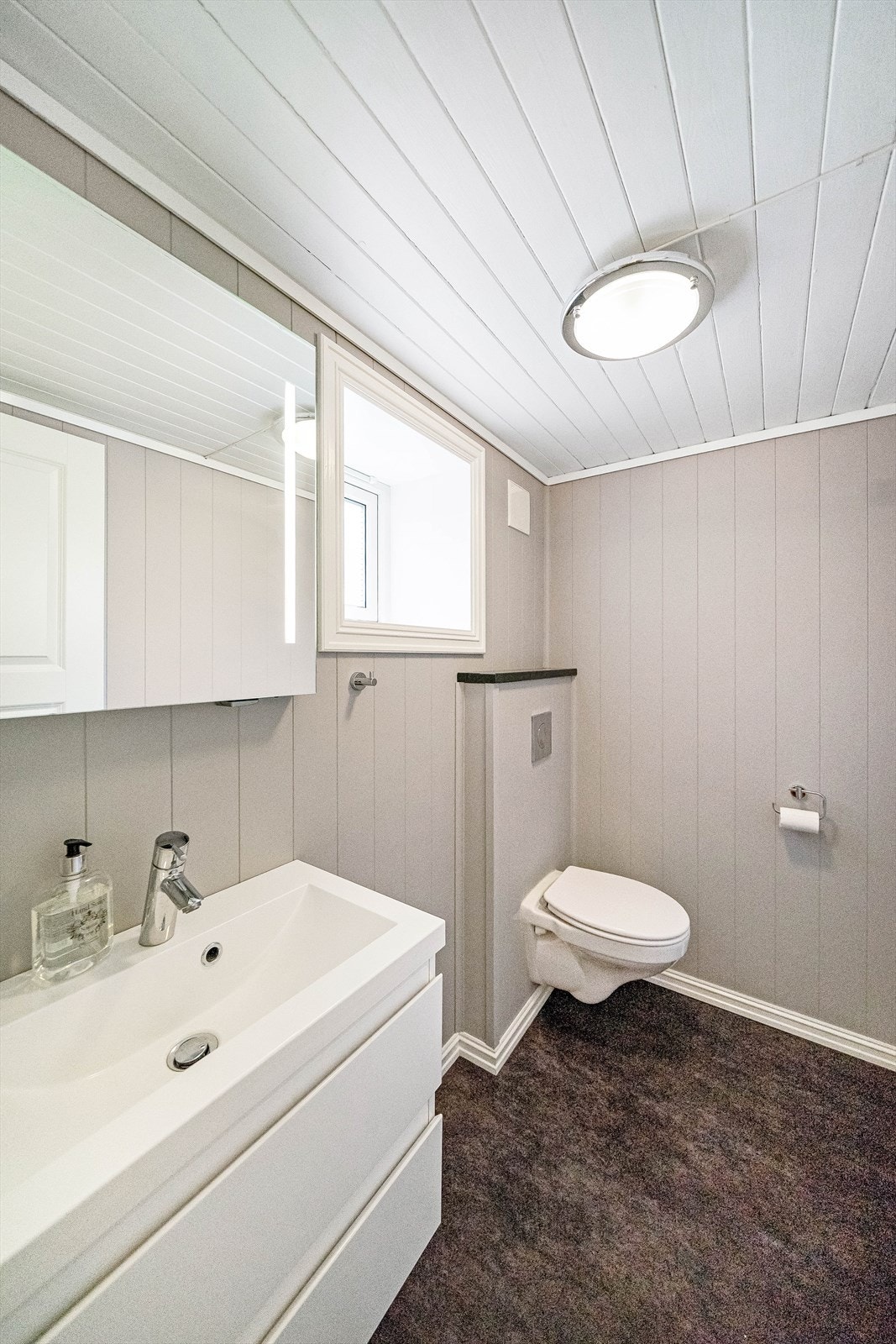 Toalettrom kjeller Galleribilde