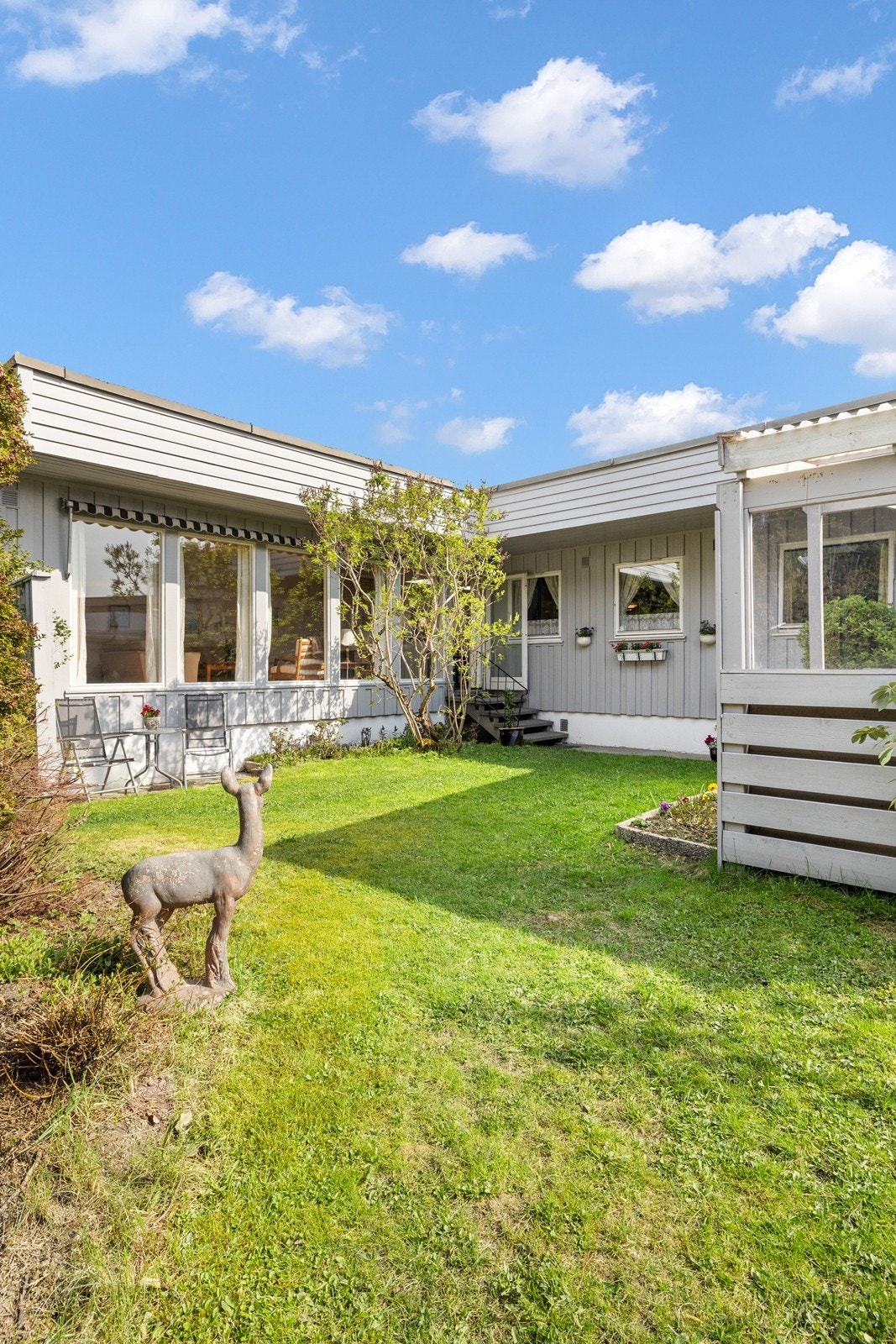 Barnevennlig og skjermet beliggenhet. Galleribilde