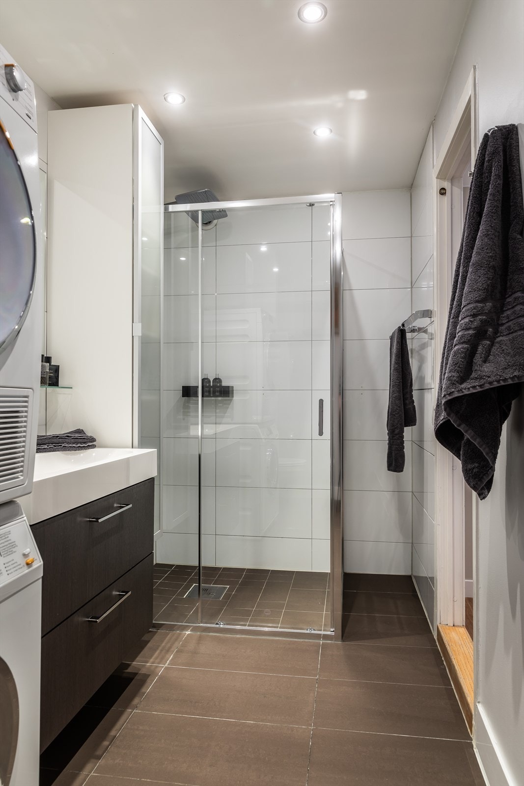 Varmekabler i gulv på baderom Galleribilde