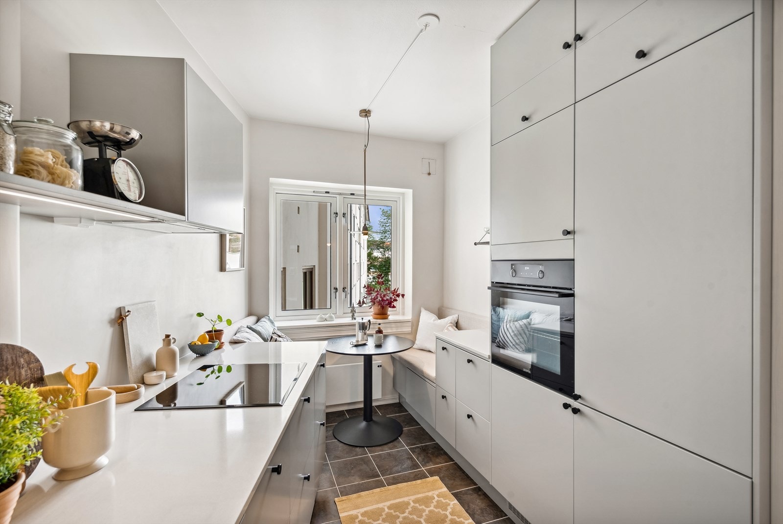 Moderne Epoq kjøkken pusset opp i 2021 Galleribilde