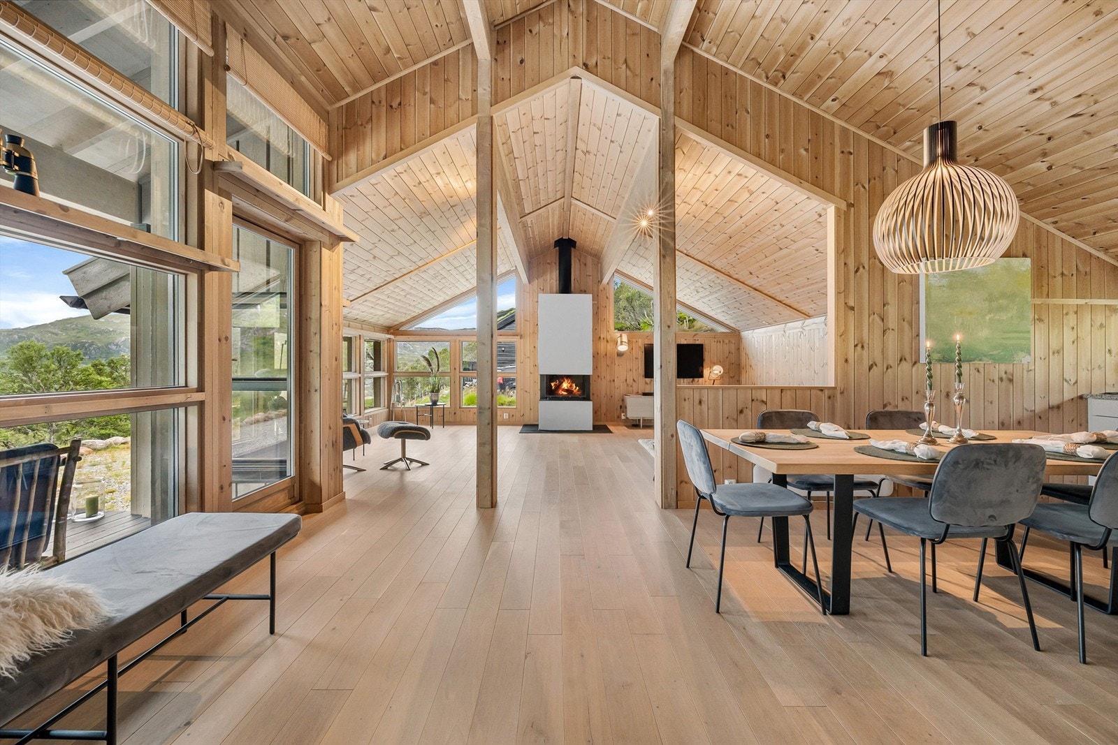 Oversiktsbilde av stuen Galleribilde