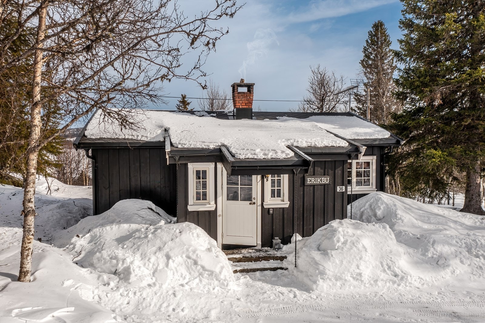 Vinterbilder ved Heimskardvegen 36. Galleribilde