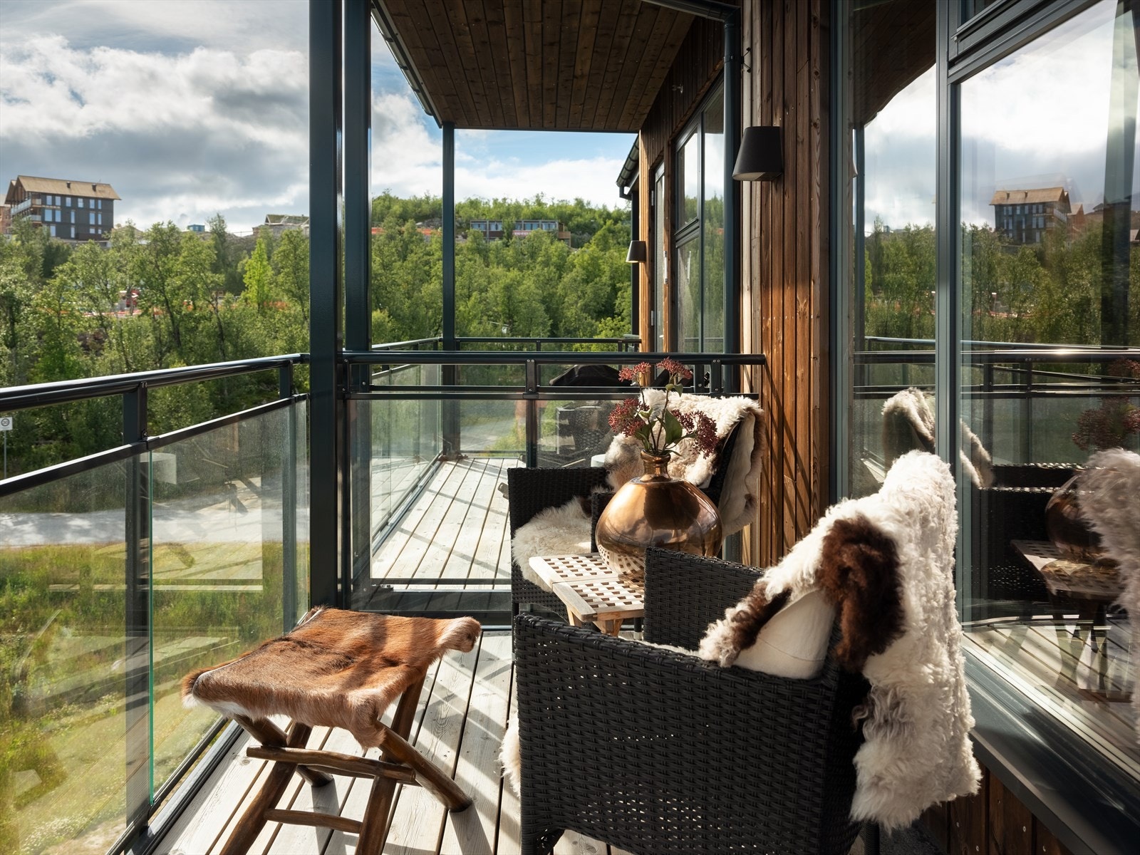 Solrik terrasse Galleribilde