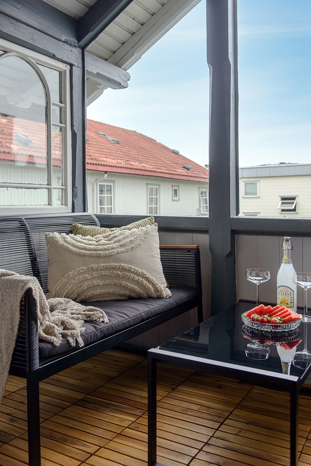 Det er gode solforhold på balkongen. Galleribilde