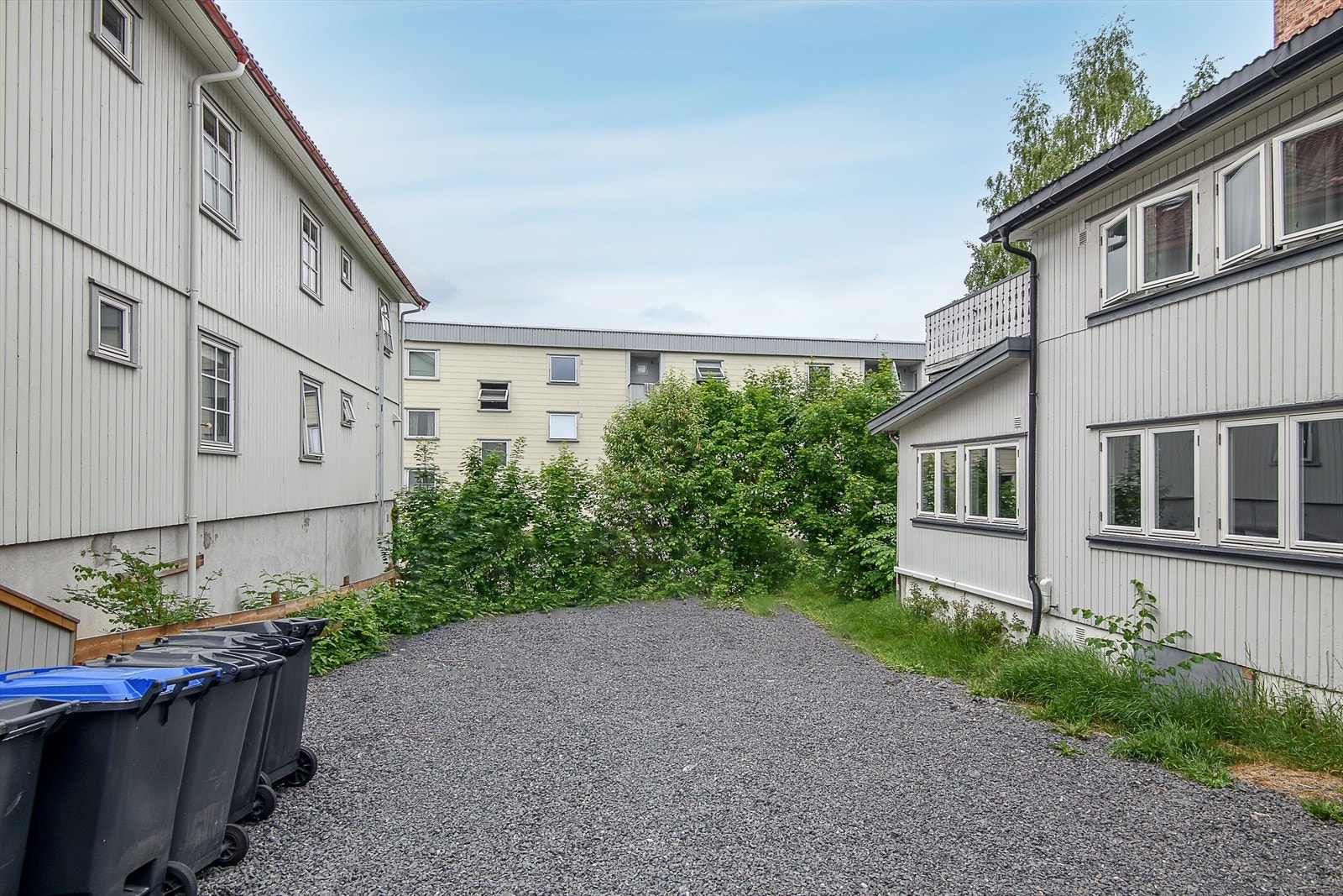 Leiligheten disponerer en biloppstillingsplass. Galleribilde