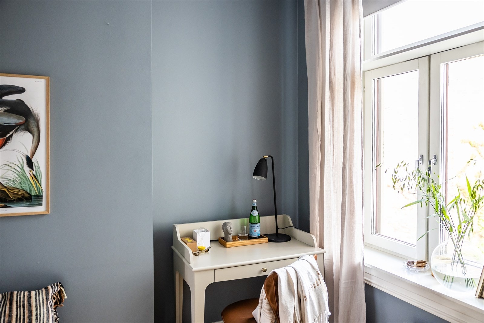 Hyggelig krok som passer perfekt til en skrivebordspult Galleribilde