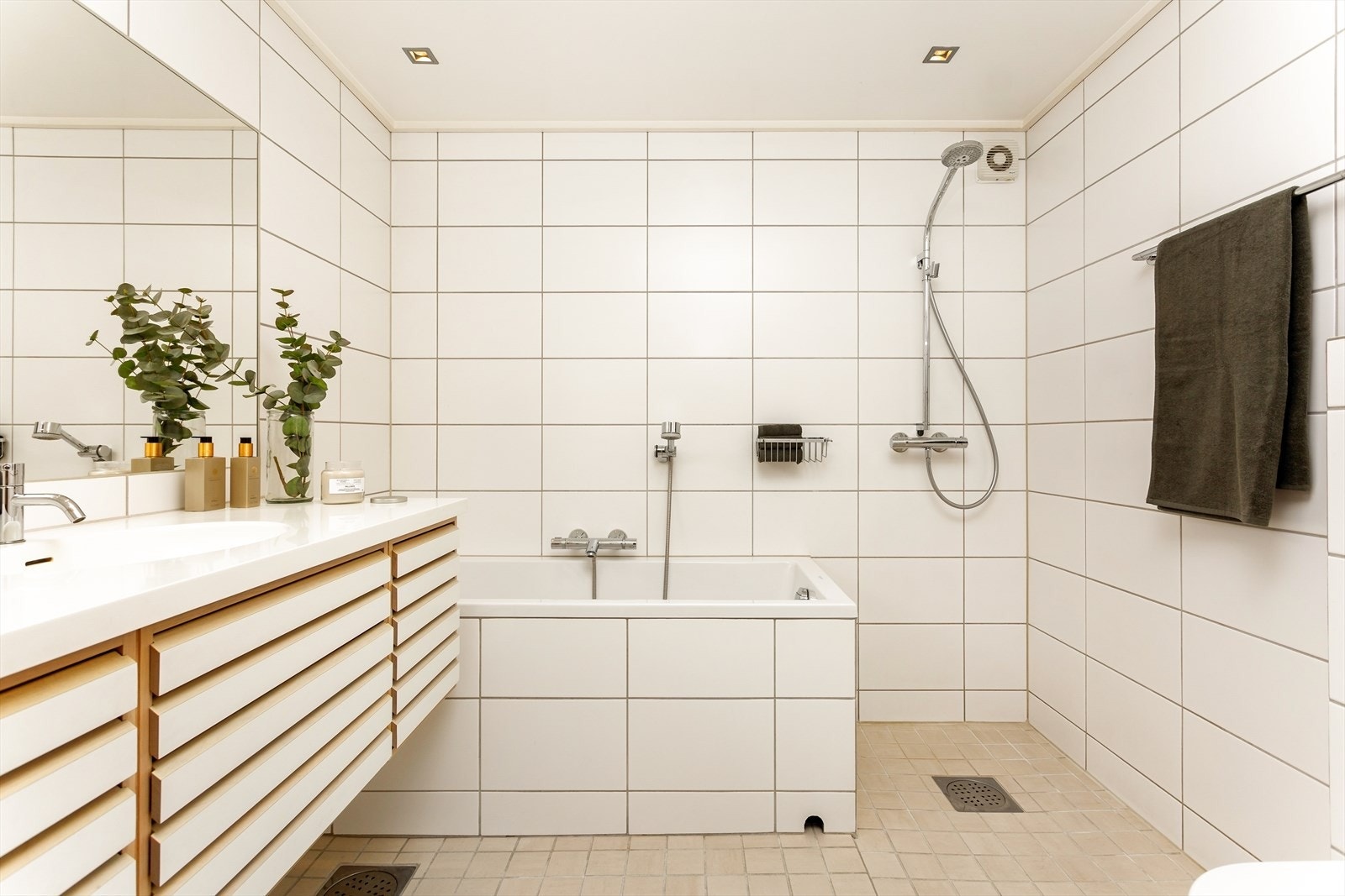 Badekar og dusj Galleribilde