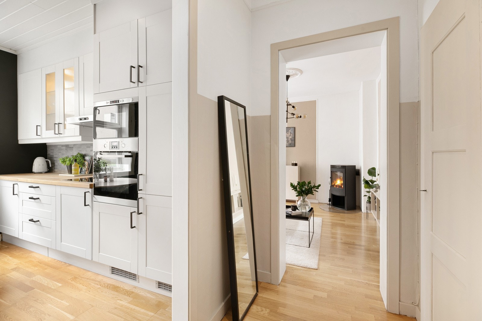 Mellomgang med integrert garderobe Galleribilde