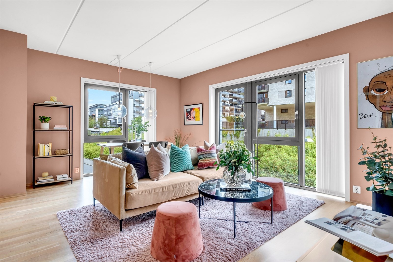 Martin Ruud presenterer Fernanda Nissens gate 3D. Skjermet og hyggelig hjørneleilighet med nydelige lysforhold Galleribilde