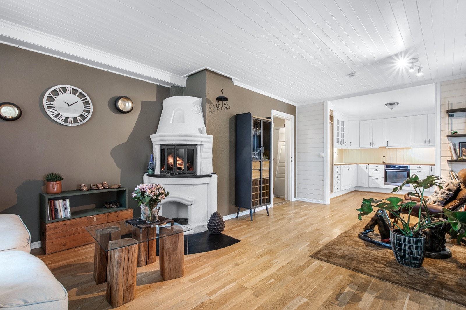 Eiendommen har en meget sentral og fin beliggenhet på Hovenga i Porsgrunn. Galleribilde