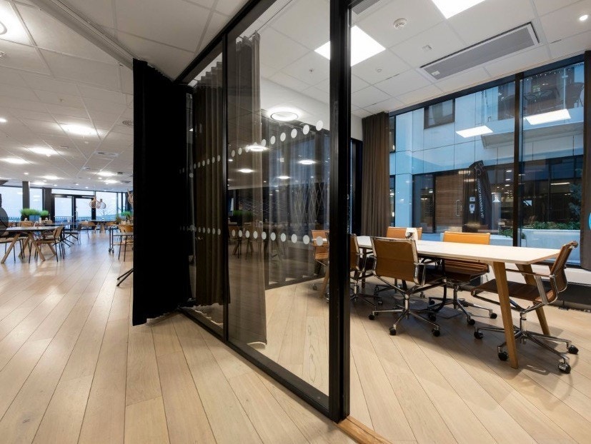 Møterom ved kantinen Galleribilde