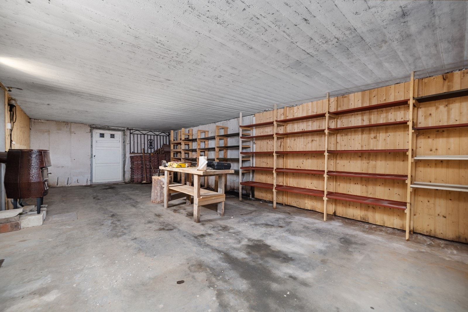 Rom i kjeller Galleribilde