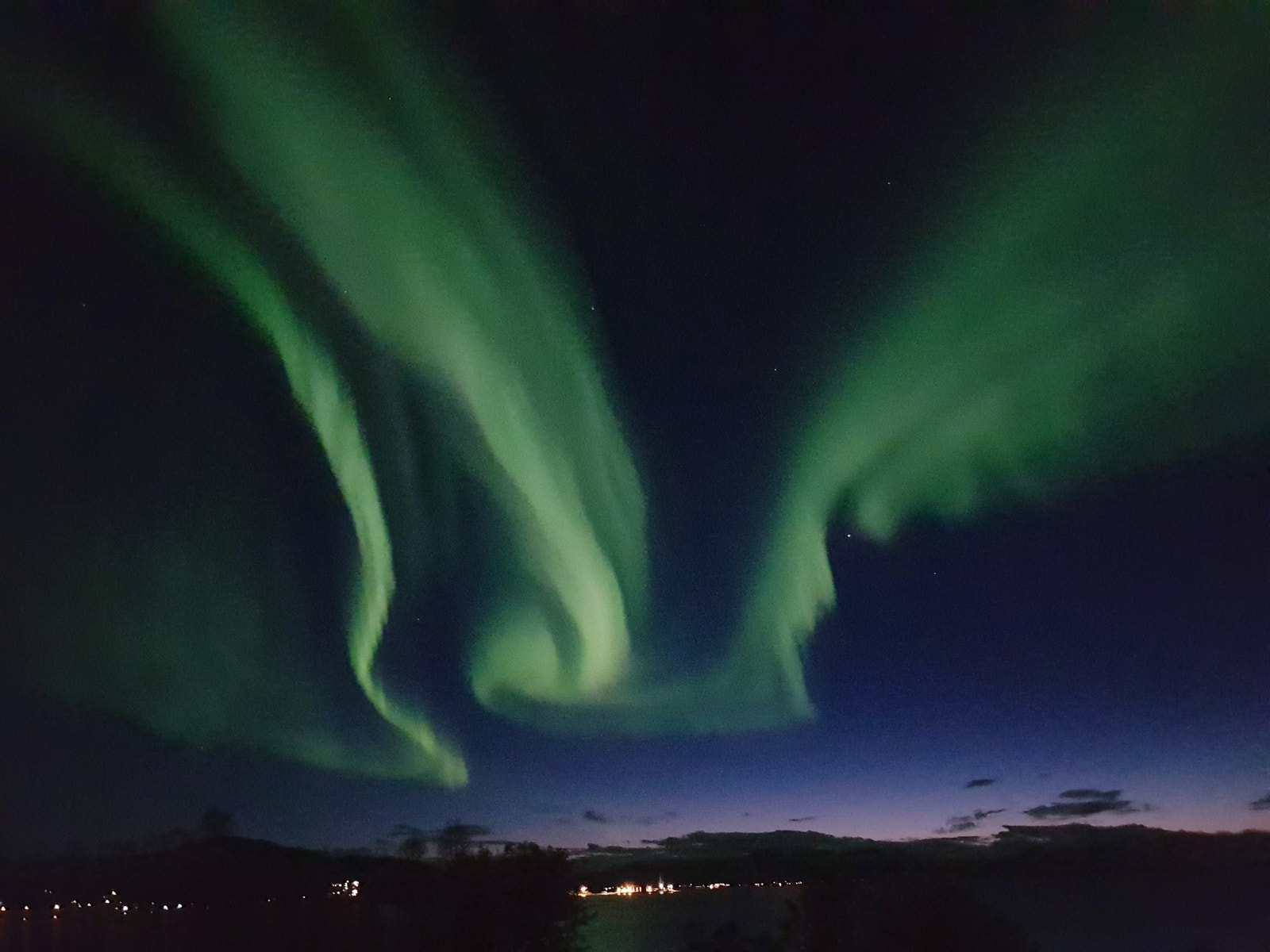 Nordlysbilde tatt av selger. Galleribilde