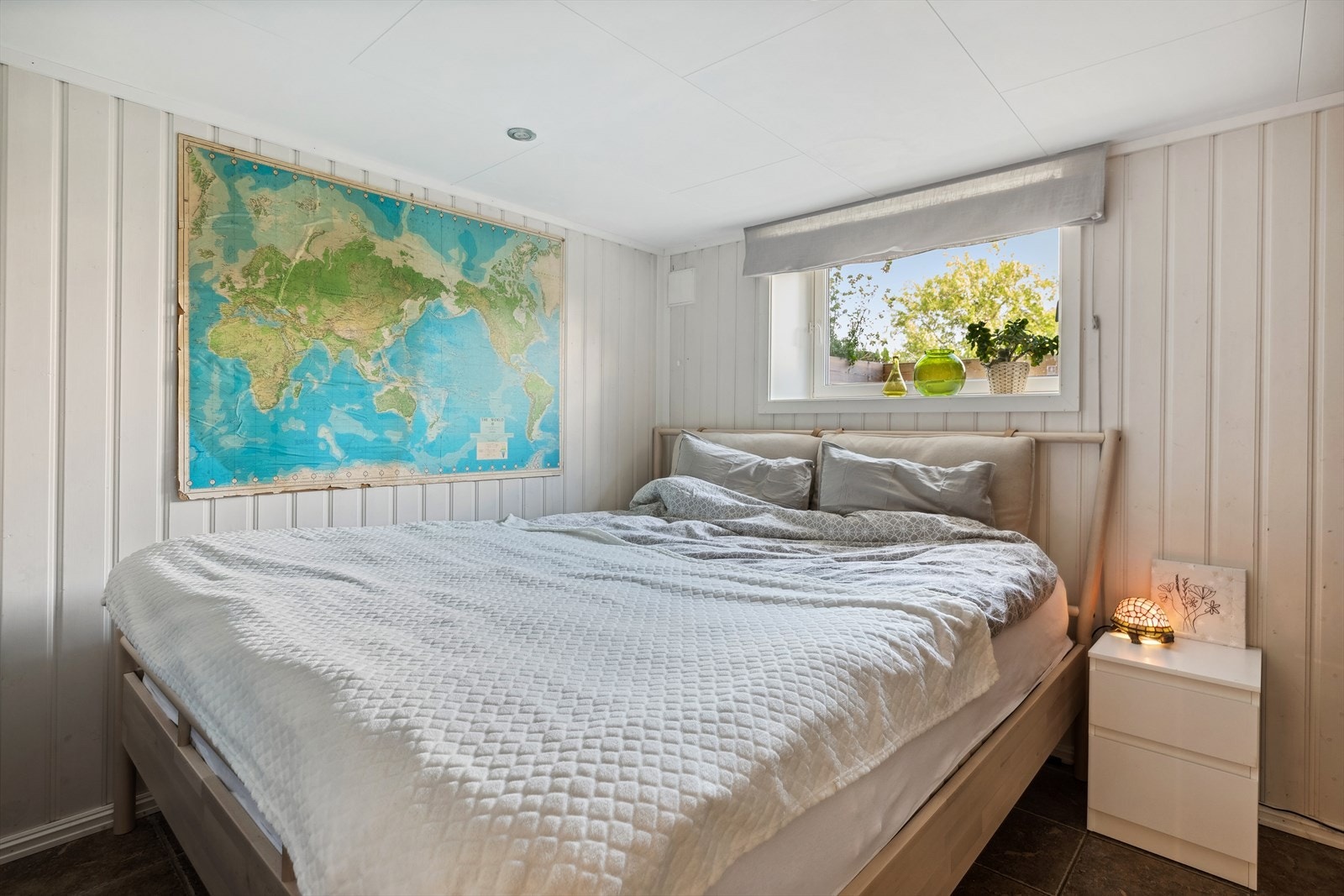 Soverommet i underetasjen er ca 8,2 m². Galleribilde