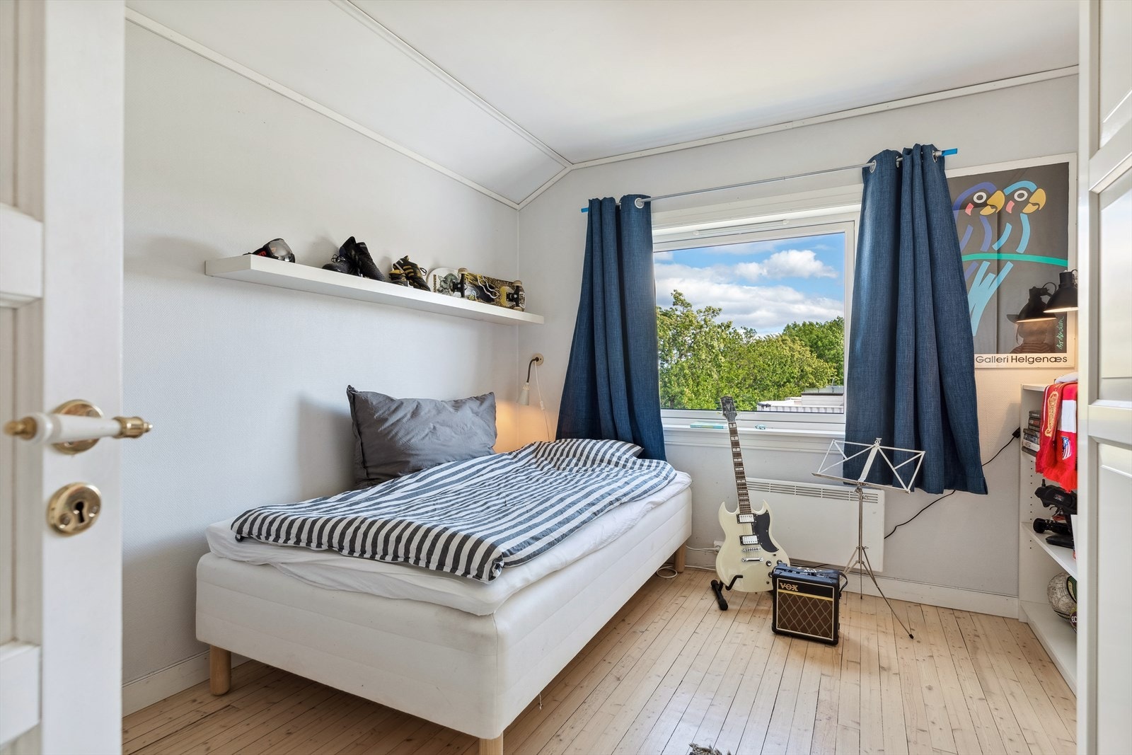 Soverom 2 er ca 10 m². Galleribilde