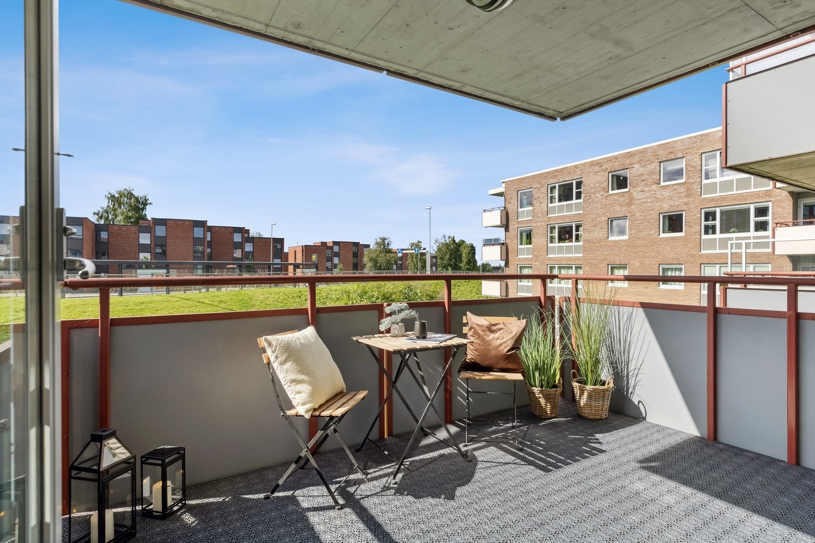 Fra stuen er det utgang til en romslig balkong på ca. 8,5 m². Galleribilde