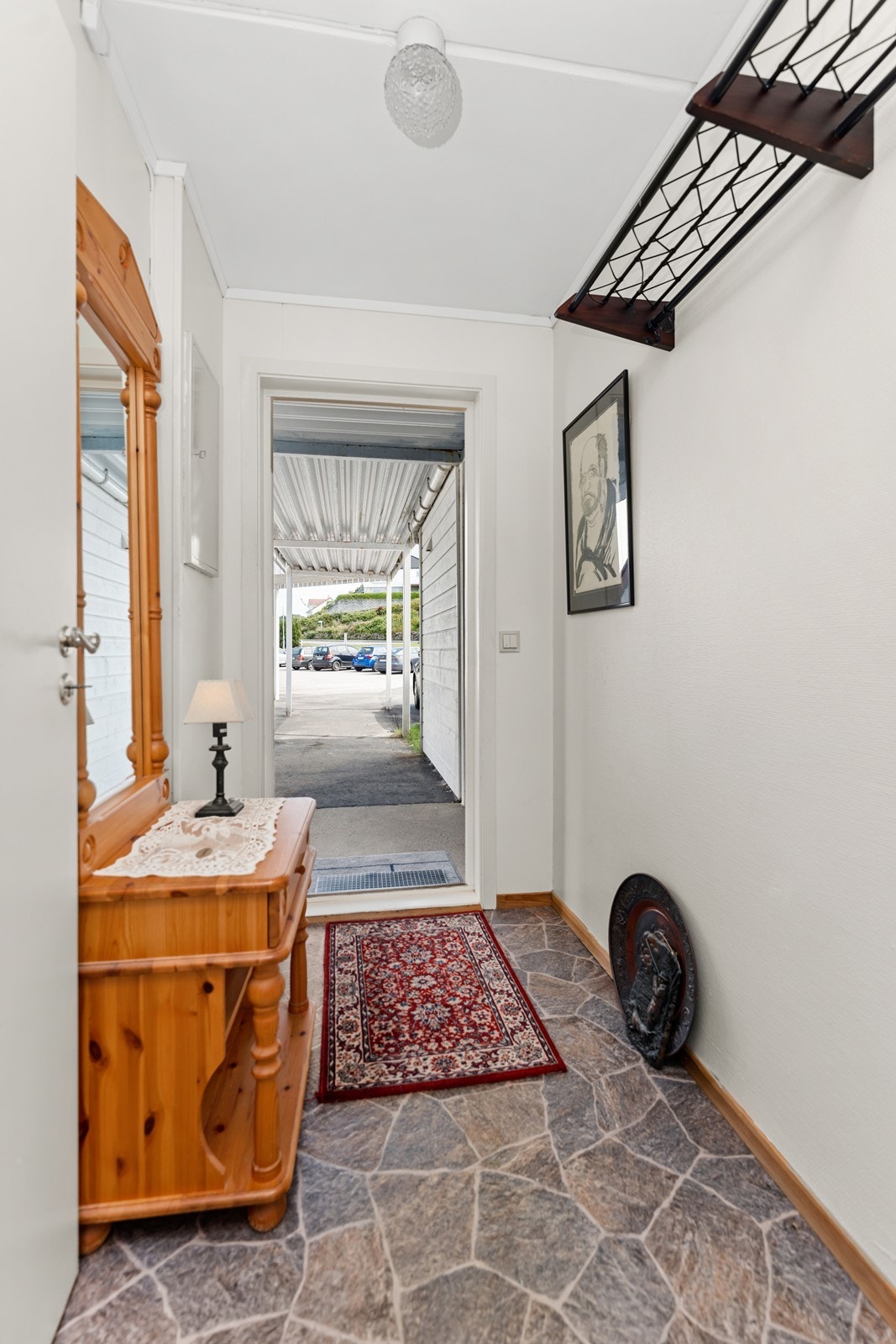 Inngangsparti/ vindfang Galleribilde