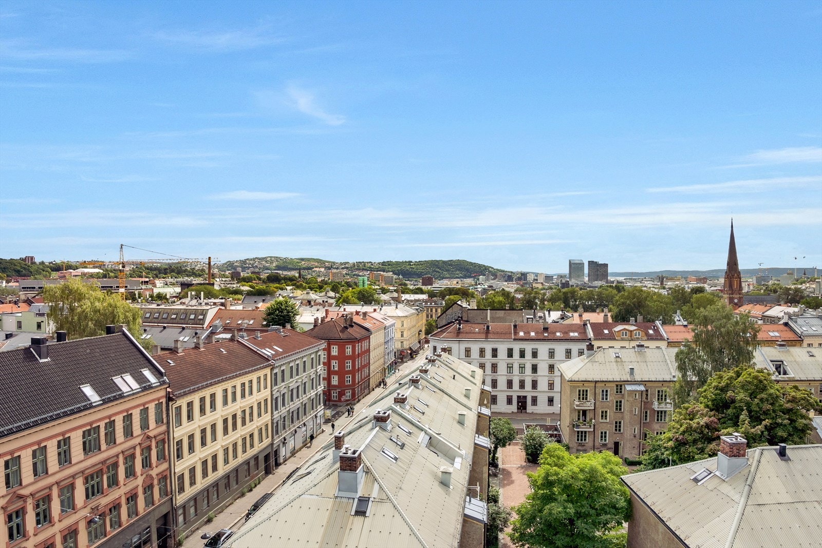 Utsikt mot Ekebergskrenten og Barcode. Galleribilde