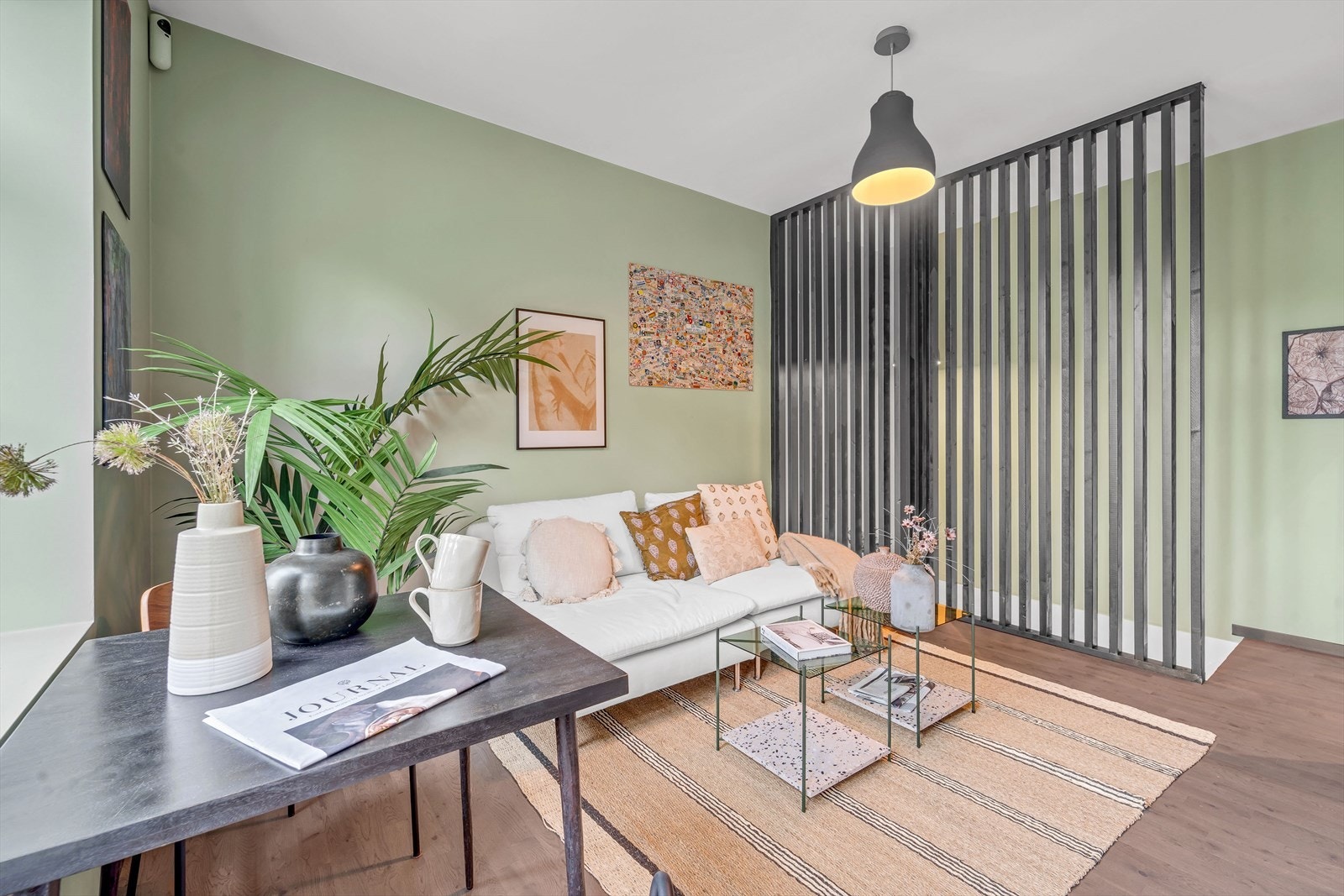 Nydelig parkett med elektriske varmekabler Galleribilde