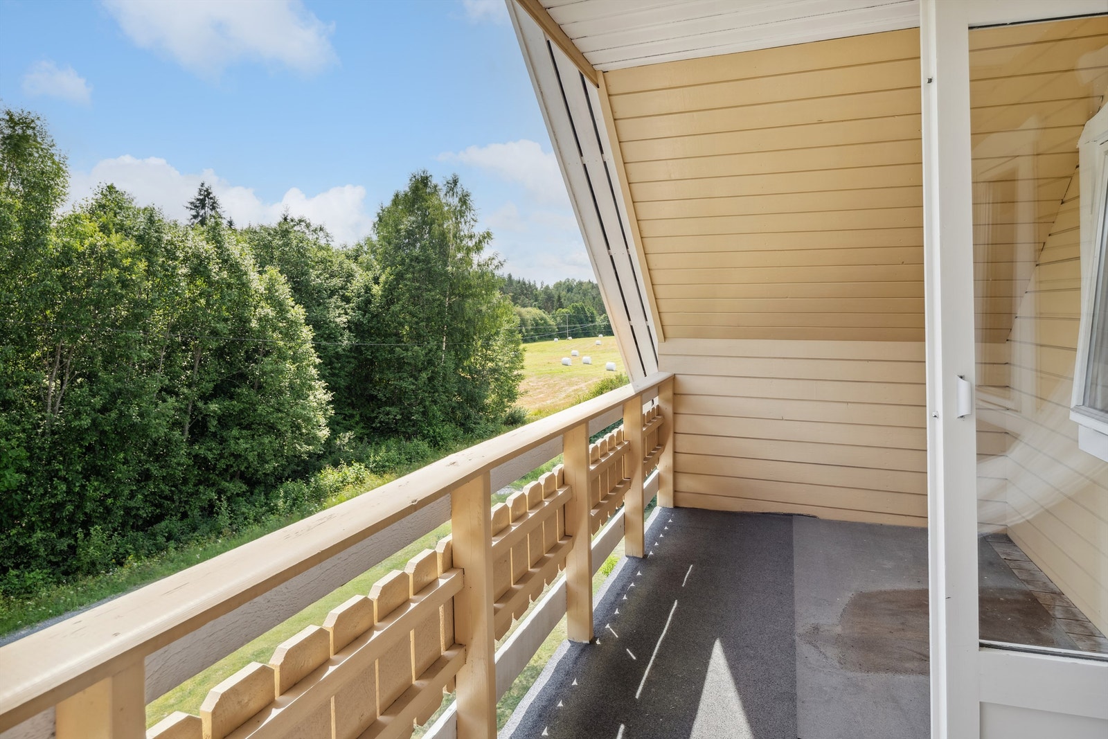 Balkong utenfor soverommet Galleribilde