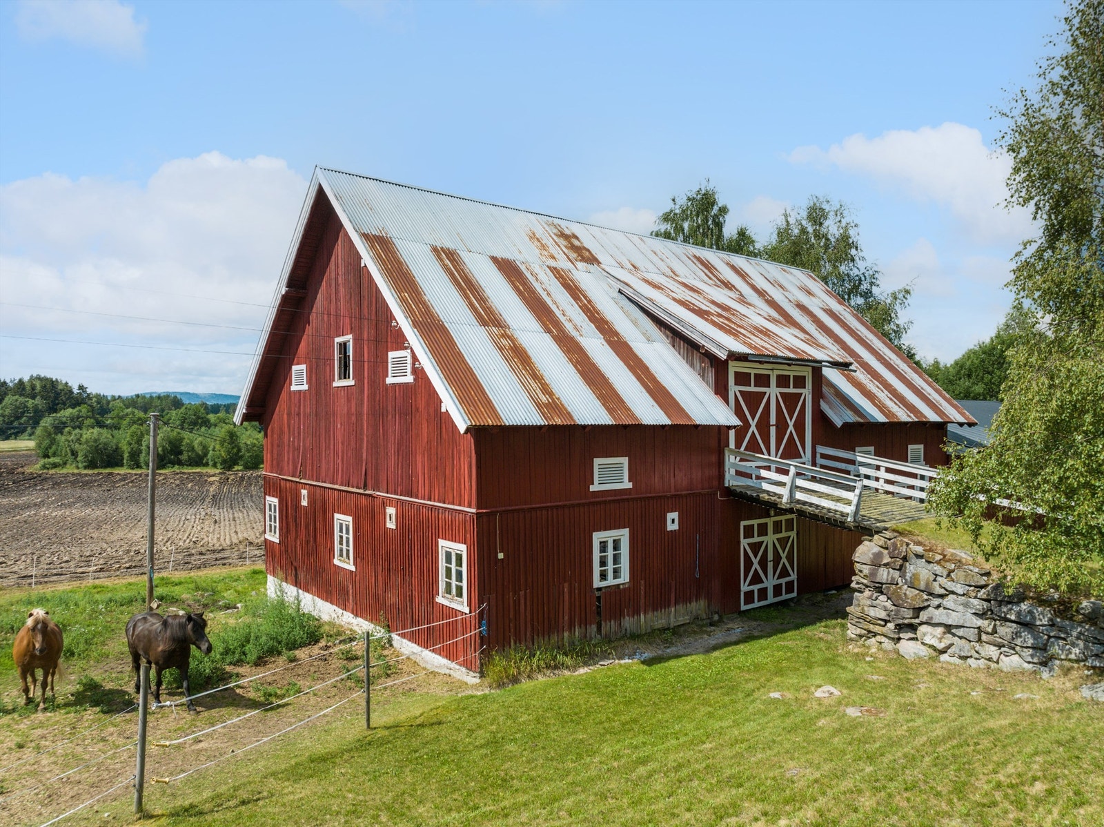 Fasade låve Galleribilde