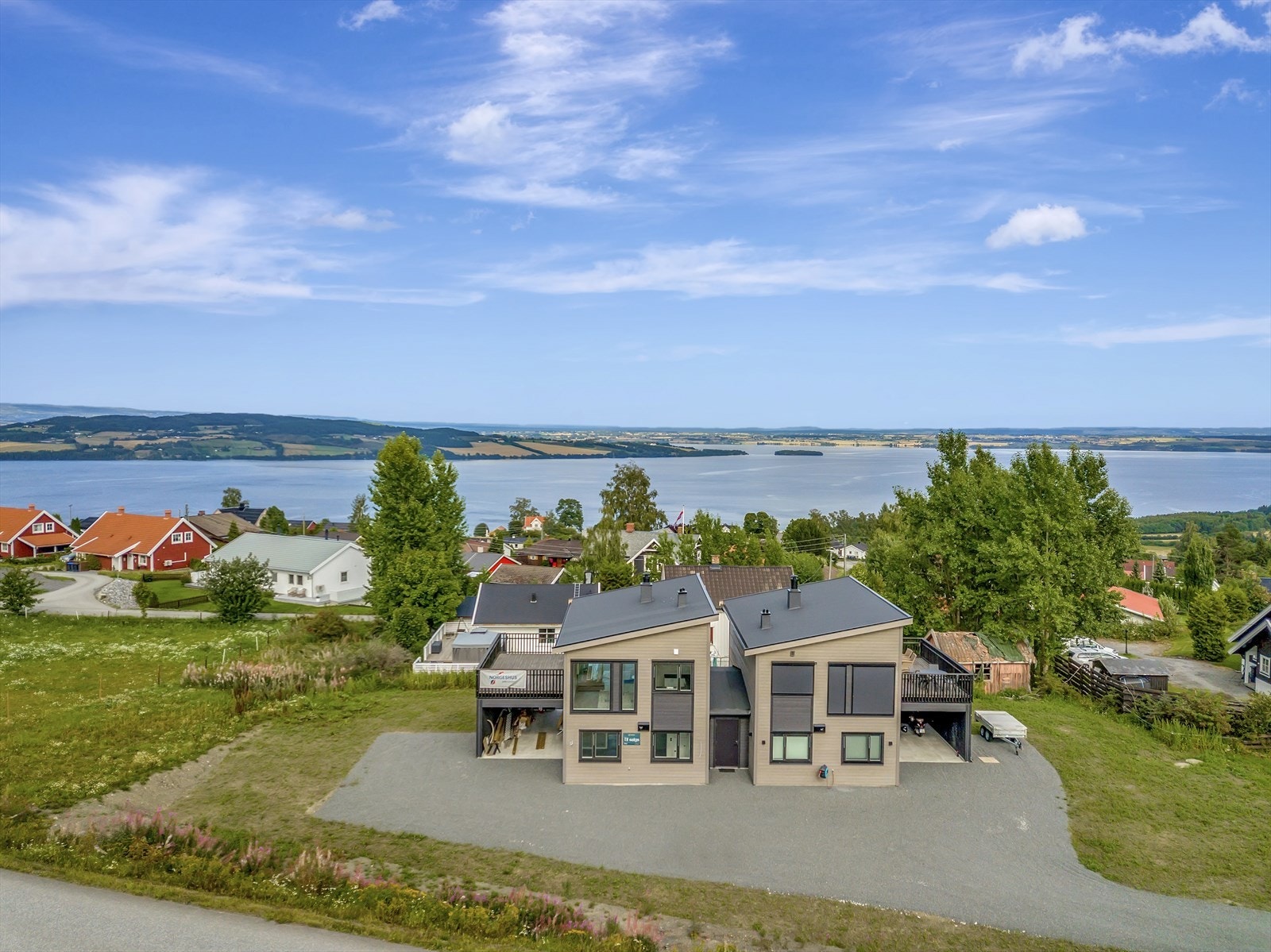 Nordvik Bolig presenterer nyoppført enebolig i kjede på Starum Galleribilde