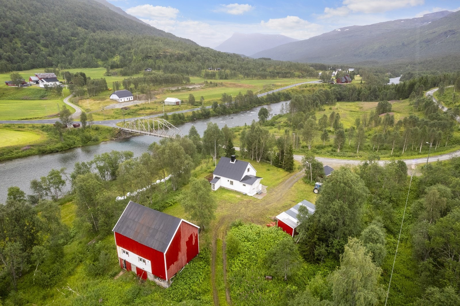 Nordvik Finnsnes presenterer Lundliveien 11! Galleribilde