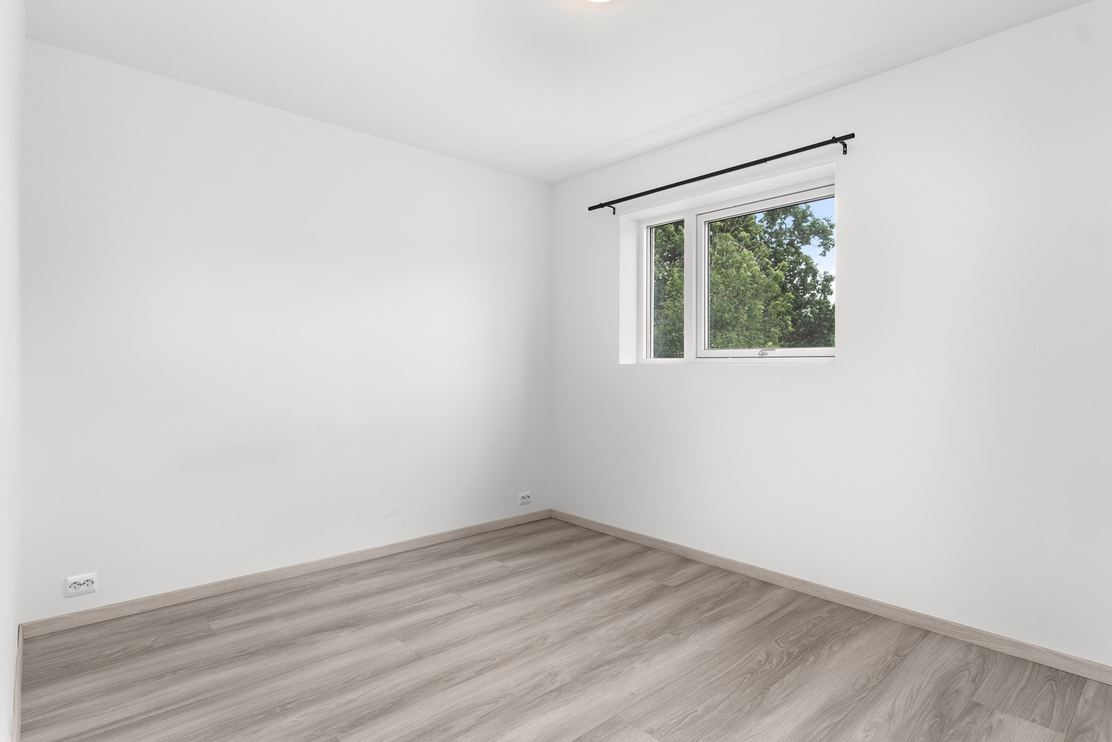 Soverom 1/ hovedsoverom Galleribilde