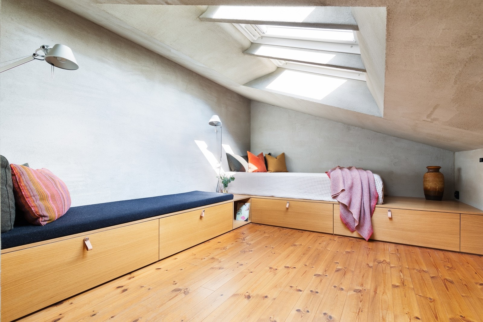 Loftet er i dag innredet og brukes som soverom. Galleribilde