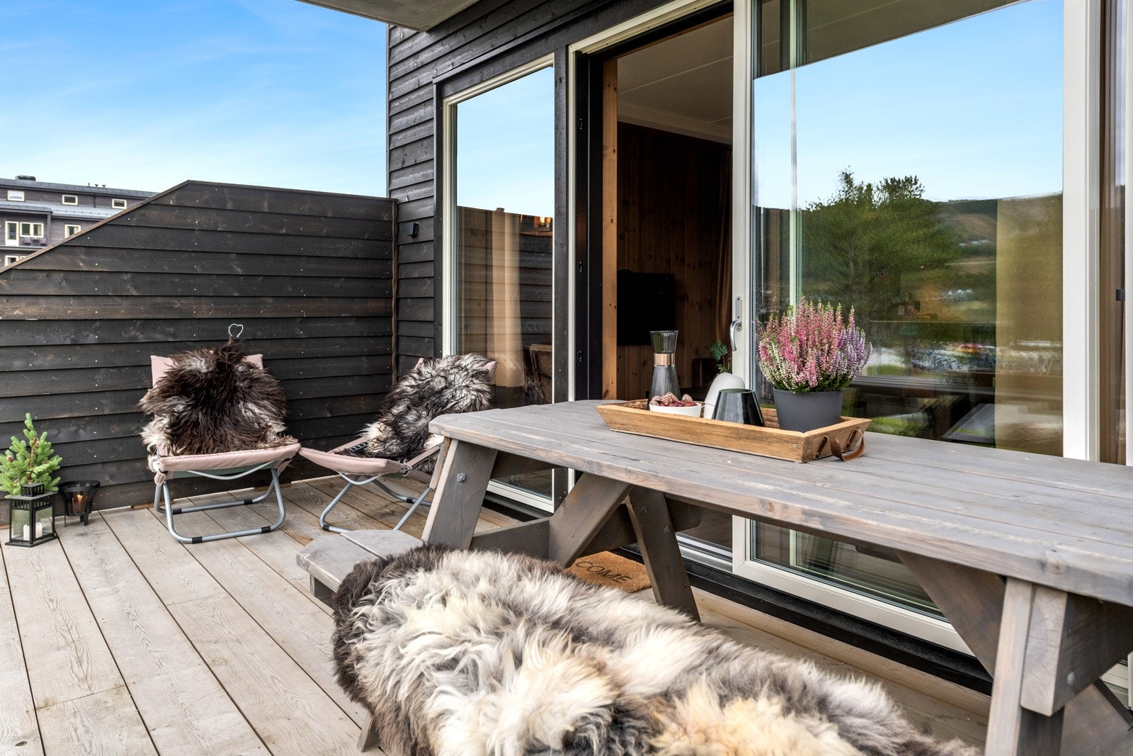 Eiendomsmegler Jannike Seljevoll Herleiksplass har gleden av å invitere til denne flotte leiligheten på Vestlia Lodge Galleribilde