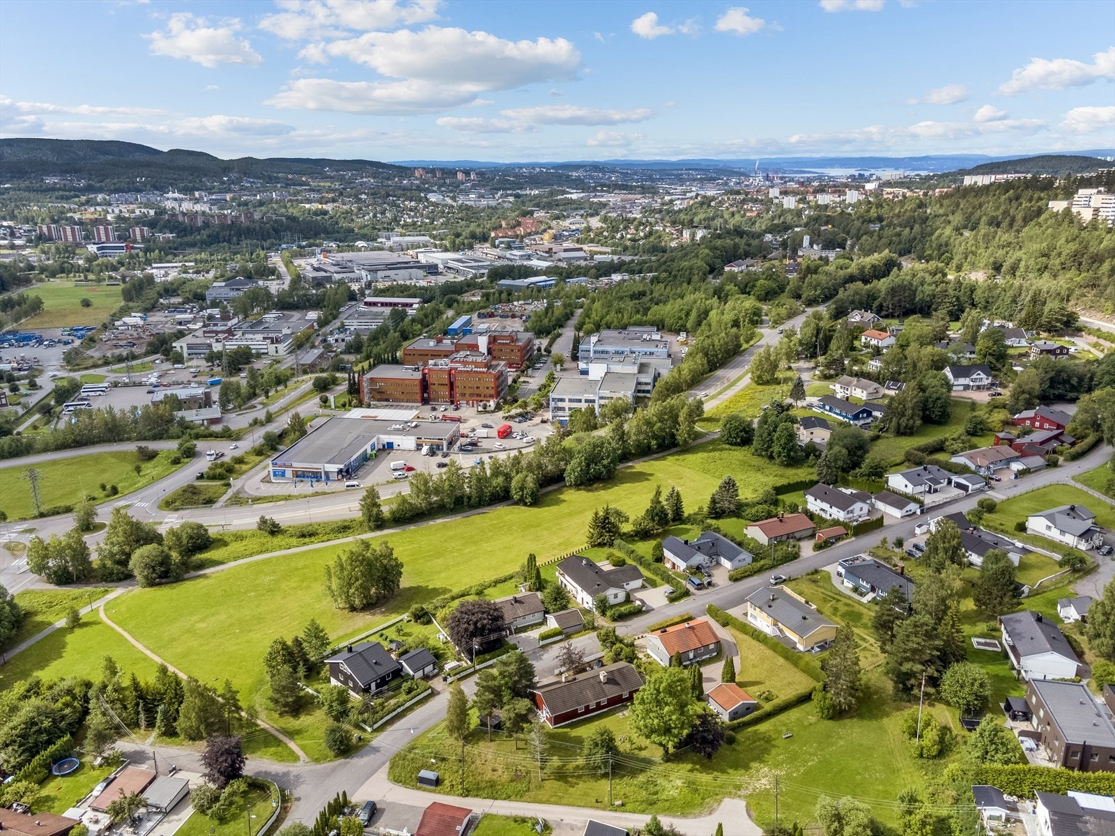 Det er godt utvalg av barnehager og skoler i gangavstand Galleribilde