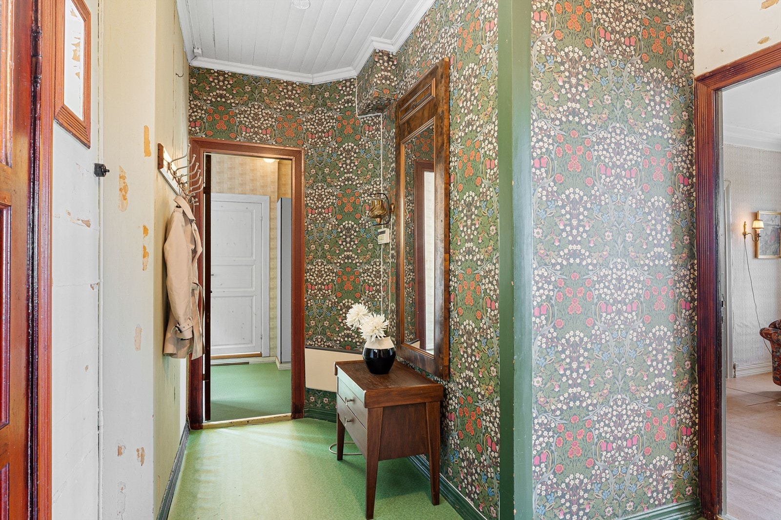 Hall i 1. etg Galleribilde
