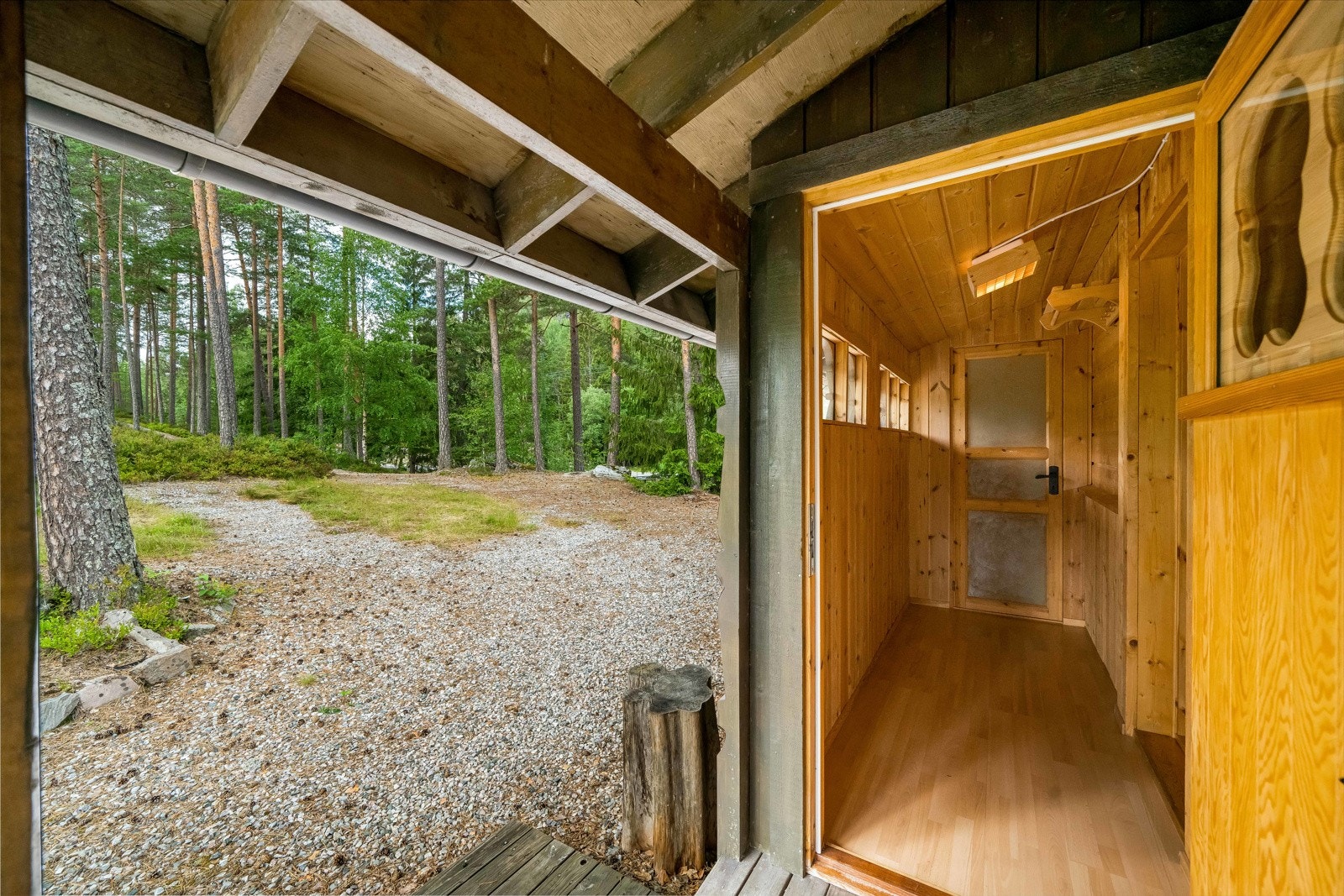 Inngangsparti. Galleribilde