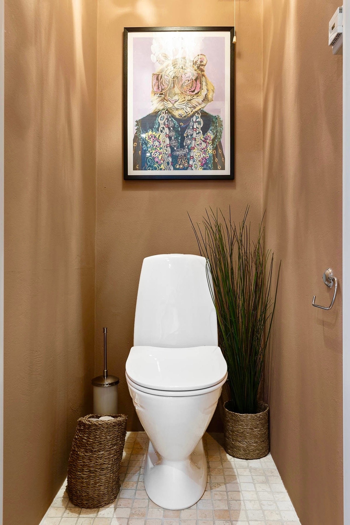 Ved siden av badet har du et separat toalett på ca 1 kvm. Galleribilde