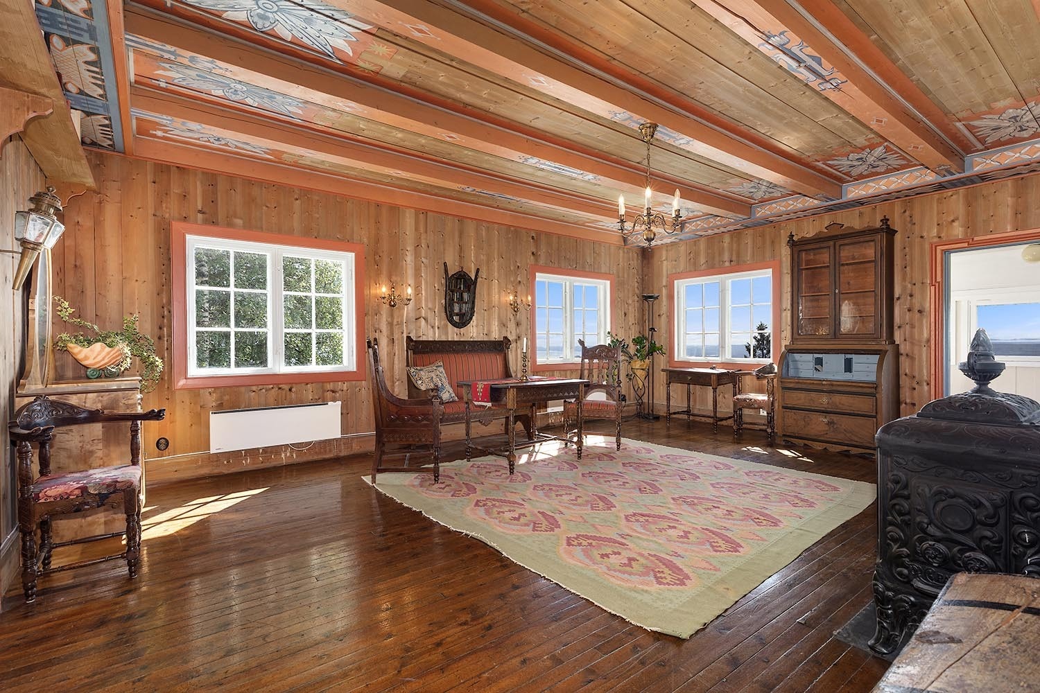 Stor stue i 2. etasje Galleribilde